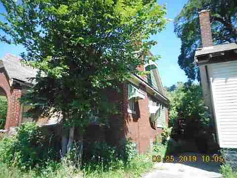 2538 Fullerton (10)_m.jpg